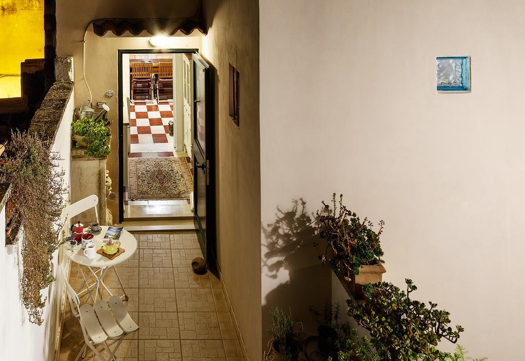 I Templari B&B Self-Contained Brindisi Luaran gambar