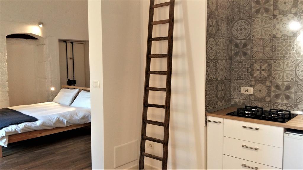 I Templari B&B Self-Contained Brindisi Luaran gambar