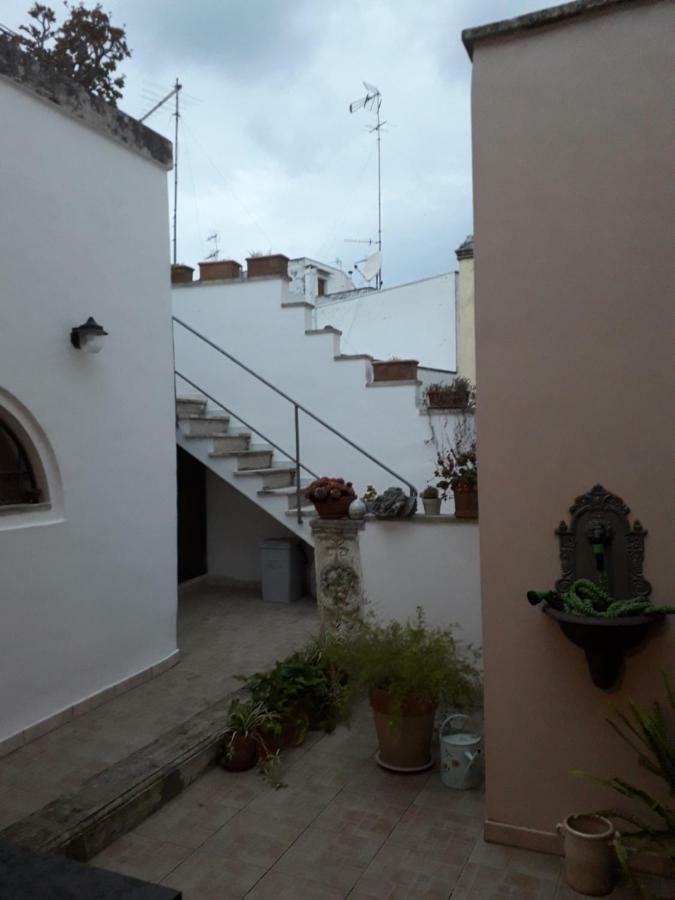 I Templari B&B Self-Contained Brindisi Luaran gambar